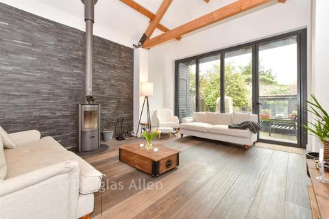 4 bedroom detached house for sale, Buttercross Lane, Epping, Essex