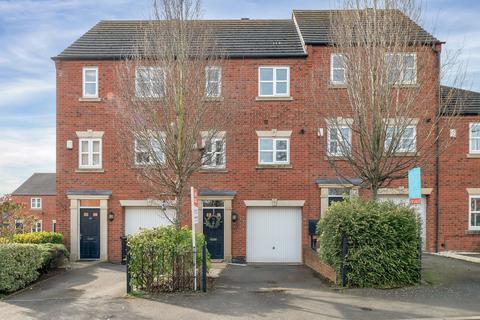 3 bedroom terraced house for sale, Rossiter Close, Melton Mowbray, LE13