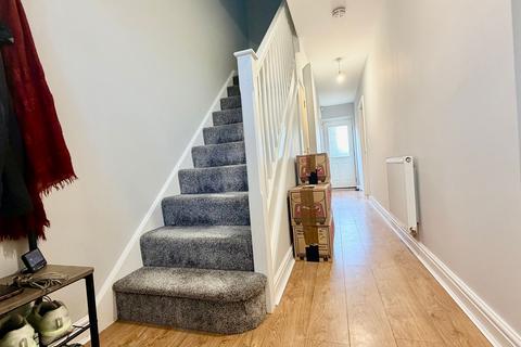 3 bedroom terraced house for sale, Rossiter Close, Melton Mowbray, LE13