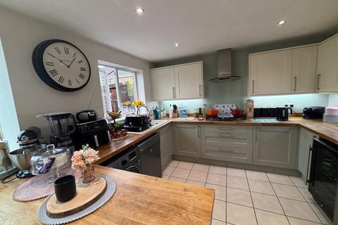 4 bedroom detached house for sale, Llys Llwyfen, Swansea SA7