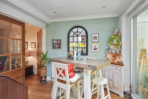 undefined, Weydon Hill Road, Farnham, Surrey, GU9