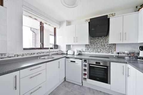 2 bedroom flat for sale, Tiber Gardens, Islington, London, N1