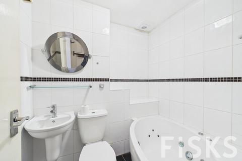 undefined, London Road, Benfleet, SS7