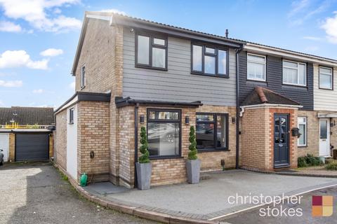 Smarts Green, Cheshunt, Hertfordshire, EN7 6BB