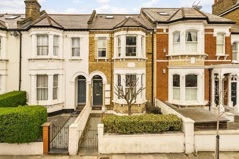 2 bedroom flat for sale, Endlesham Road, London SW12