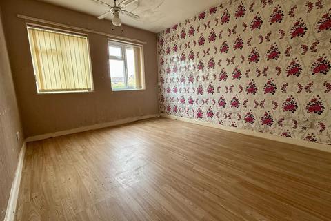 2 bedroom terraced bungalow for sale, Padfield Gardens, Melksham
