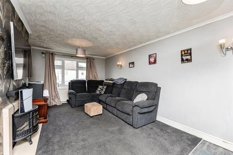 3 bedroom semi-detached house for sale, Poplar Street, Grimethorpe, Barnsley
