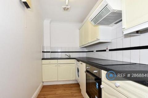 1 bedroom maisonette to rent, Whitehaven, Slough, SL1