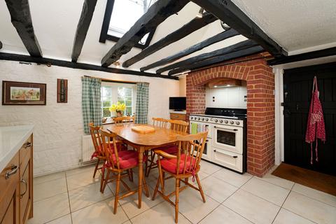 3 bedroom detached house for sale, The Street, Swingfield, CT15