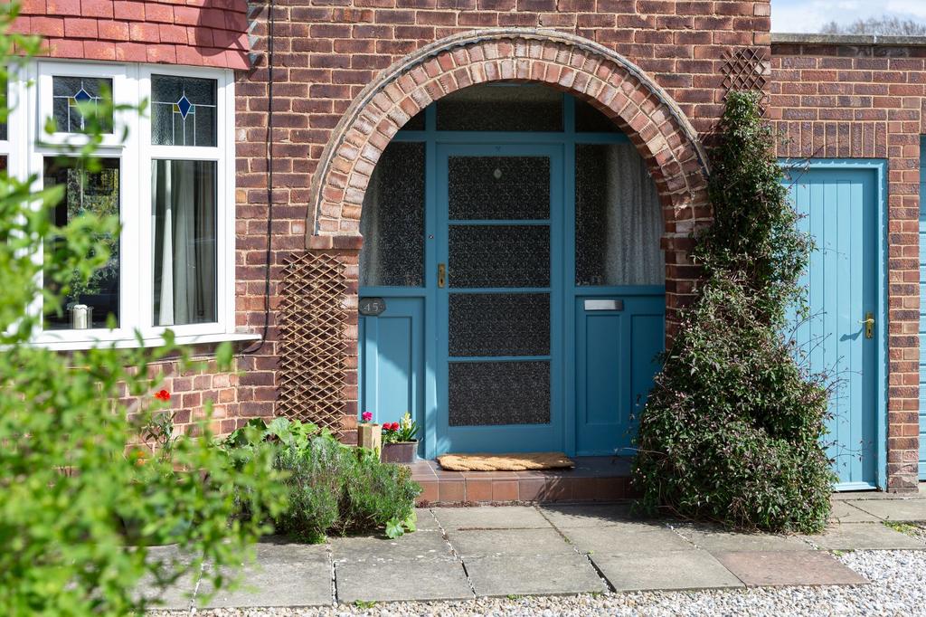 House in York, Dringhouses - View 3