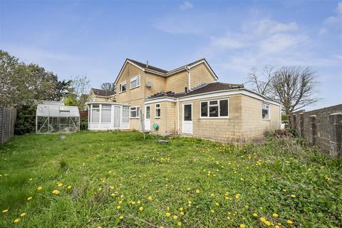 4 bedroom detached house for sale, Coniston Road, Chippenham