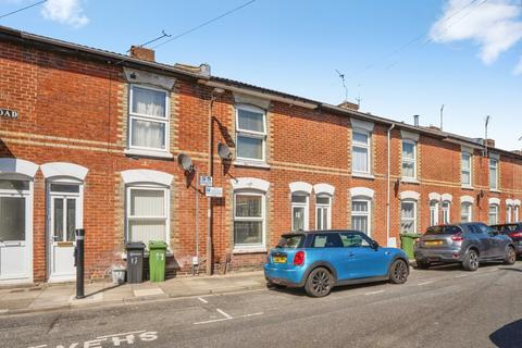 Terraced house - Croft Road, Portsmouth, Hampshire, PO2