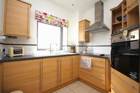 1 bedroom retirement property for sale, Eversley Court, Seaford