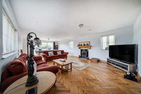 5 bedroom detached house for sale, Goudhurst Road, Lamberhurst, Tunbridge Wells