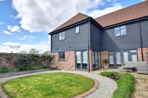 4 bedroom semi-detached house for sale, Fullers Way, Biddenden, Ashford
