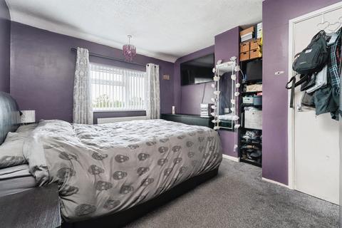 3 bedroom semi-detached house for sale, South Road, Lakenheath, BRANDON