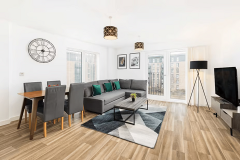3 bedroom flat to rent, Townsend Way, Birmingham B1