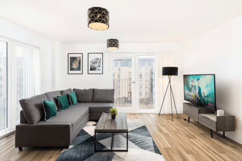 3 bedroom flat to rent, Townsend Way, Birmingham B1