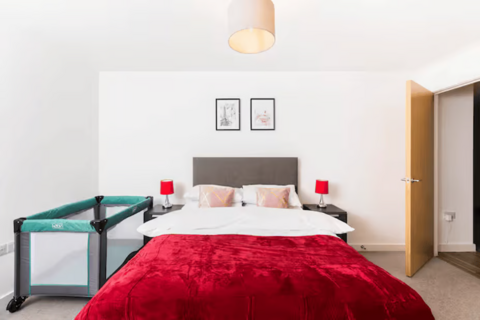 3 bedroom flat to rent, Townsend Way, Birmingham B1