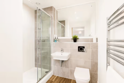 3 bedroom flat to rent, Townsend Way, Birmingham B1