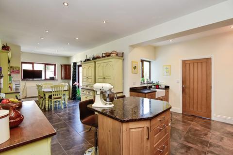 4 bedroom detached house for sale, Fields Road, Alsager, Stoke-on-Trent, Cheshire, ST7