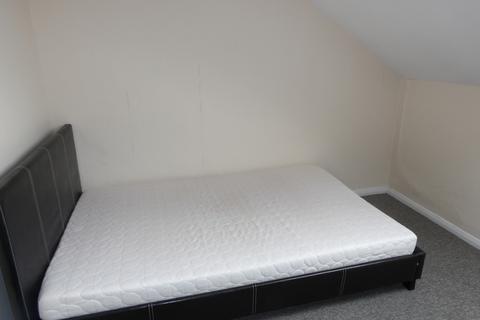 1 bedroom flat to rent, Forest Road West, Nottingham, NG7