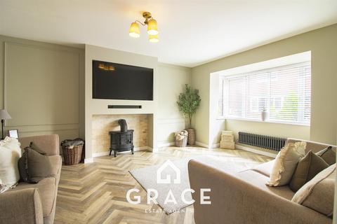 3 bedroom detached house for sale, The Circle, Great Blakenham, Ipswich
