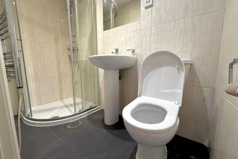 1 bedroom flat to rent, Fosse Road North