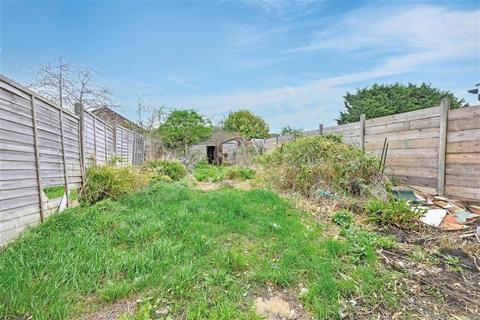 3 bedroom end of terrace house for sale, Cundalls Road, WARE