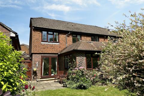 3 bedroom semi-detached house for sale, Chiddingfold
