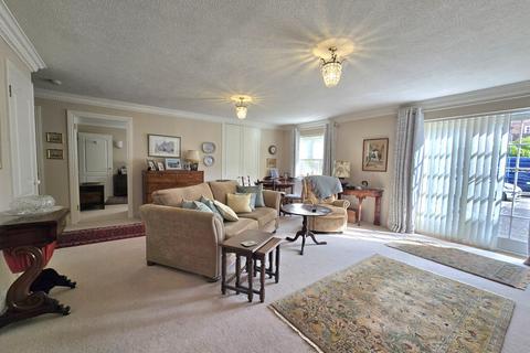 undefined, Monmouth Court SO41