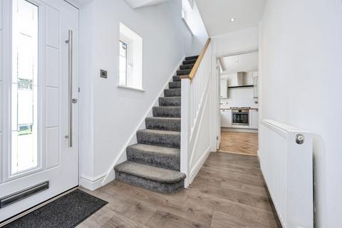 5 bedroom semi-detached house for sale, Manor Road, London Colney, St. Albans