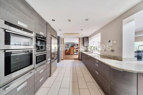 5 bedroom detached house for sale, The Lincolns, Mill Hill, NW7