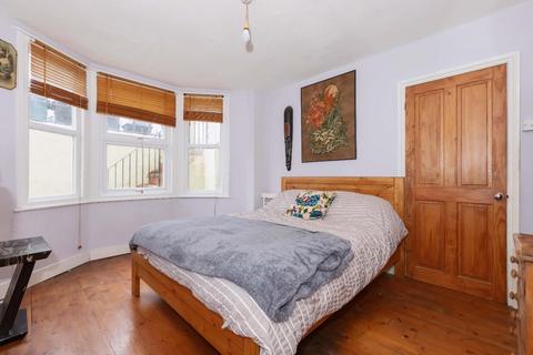 1 bedroom flat for sale, Cowper Street, Hove