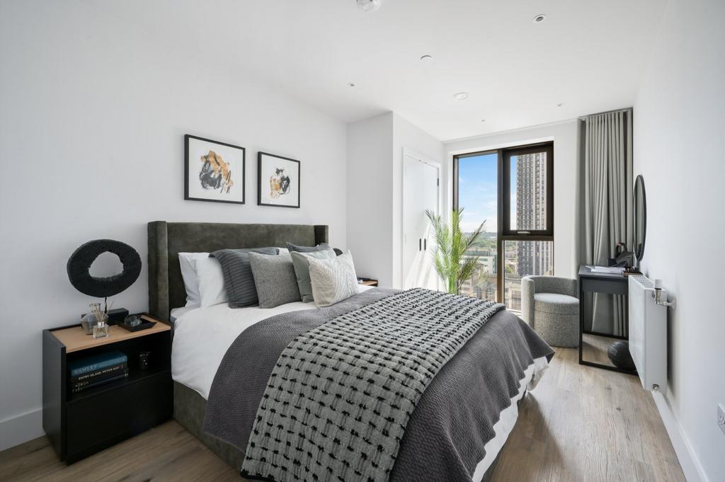Apartment in Canary Wharf - View 2