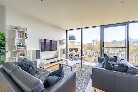 undefined, Simpson Loan, Edinburgh EH3