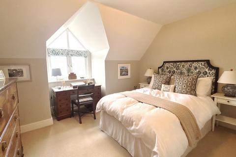 1 bedroom flat for sale, Carnegie Court, Farnham Common