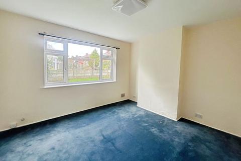 3 bedroom semi-detached house to rent, Stanley Road, Farnworth, Bolton