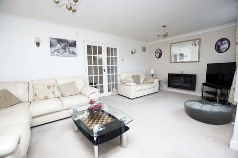 4 bedroom detached house for sale, Cuckoo Lane, Stubbington, PO14
