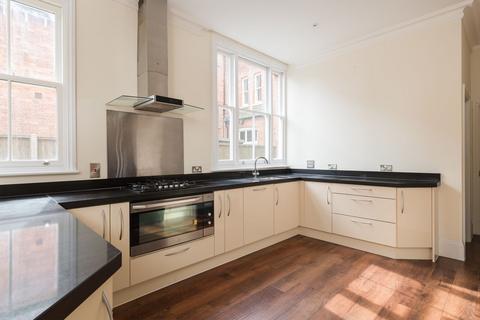 6 bedroom townhouse for sale, Lansdowne Road, Bedford, MK40