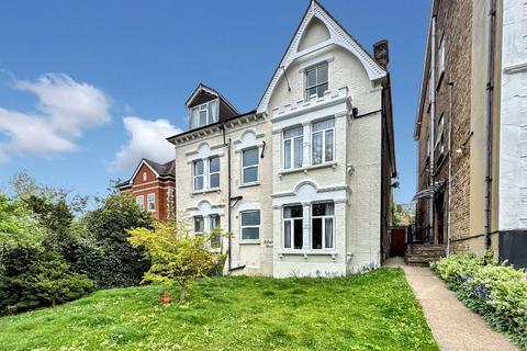 23 Normanton Road, South Croydon, CR2 7AE