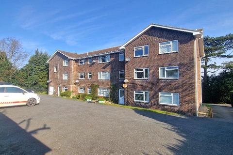 2 bedroom apartment for sale, Victoria Avenue, Shanklin, Isle of Wight, PO37 6LY