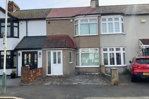 Rainham RM13