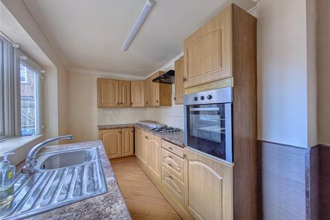 3 bedroom terraced house to rent, St. Barnabas Road, Middlesbrough