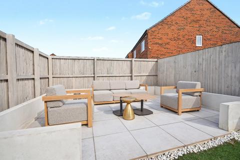 3 bedroom terraced house for sale, Larch View, Normanton, West Yorkshire
