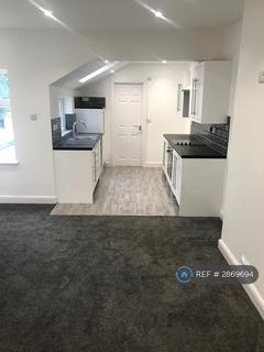 3 bedroom flat to rent, Eastgate Street, Gloucester, GL1