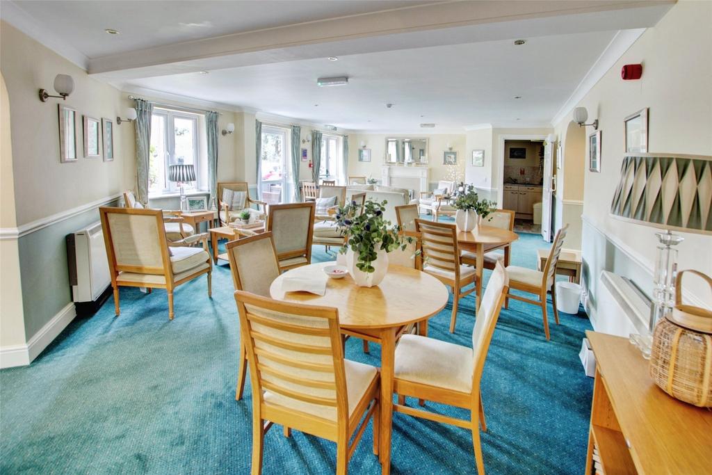 Communal Lounge/Dine