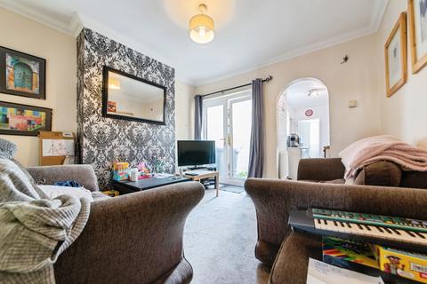 2 bedroom terraced house for sale, Newark Road, Lincoln, Lincolnshire, LN5