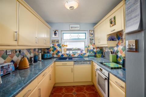 3 bedroom detached bungalow for sale, Ffordd Aneurin Bevan, Sketty, Swansea