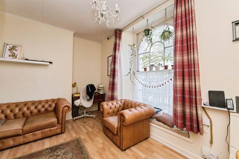 2 bedroom ground floor flat for sale, Richmond Road, Exeter